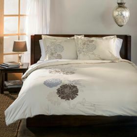 100% Cotton Classic Floral Embroidered Duvet Cover Set (size: King/California King)
