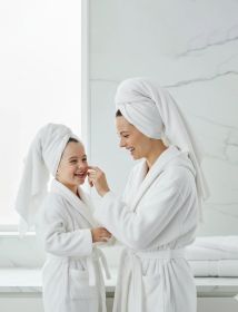 Egyptian Cotton 6-piece towel set – Plush & Heavyweight (Color: White)