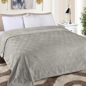 Flannel Fleece Blanket – Alaska Diamond Quilted - Warm and Plush (Color: Platinum, size: King)